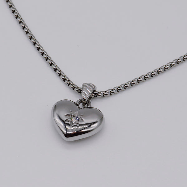 Amor Necklace