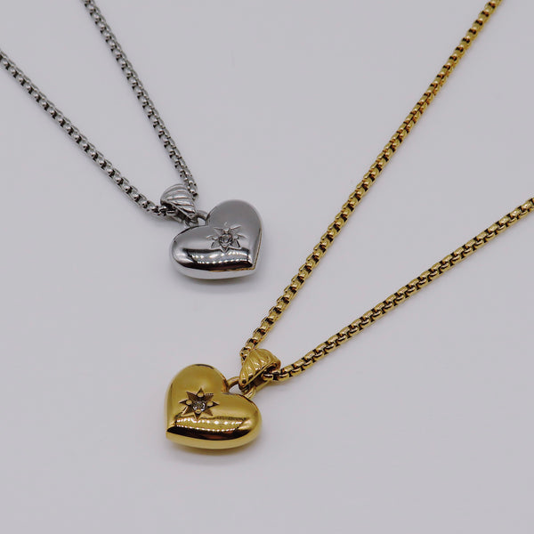 Amor Necklace